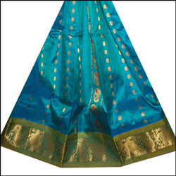 Click here for more on Luxgreen Blue Pattu Parikini with Contrast border SNT-9 (unstitched)