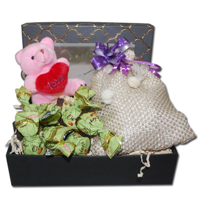Click here for more on Gift Basket - Code GB07