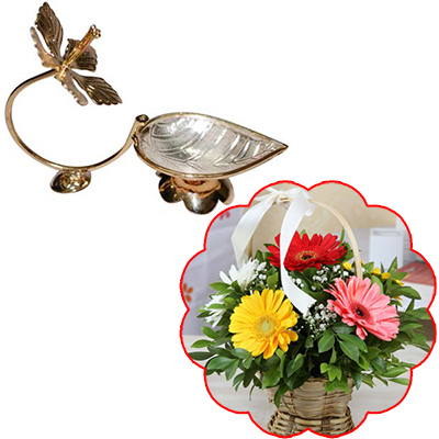 Click here for more on Flowers and Silver Items - code FS05