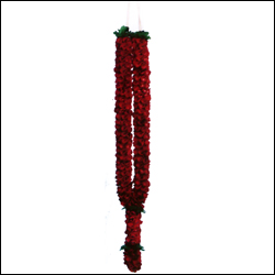 Click here for more on Red roses Petal Garland (single)