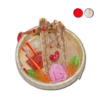 Click here for more on Rakhi Thali - RT-2050 A -code 004
