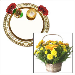 Click here for more on Ganesh Pooja Thali Hamper 14