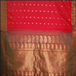 Click here for more on Gadwal Pattu Saree Chilly Red Color GMHP-4 ( With Blouse)