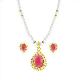 Click here for more on Pearl Pendant Set - JDEC-0375