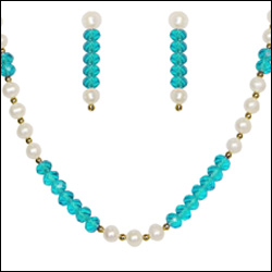 Click here for more on Fancy Blue Crystal with Pearl Combination set