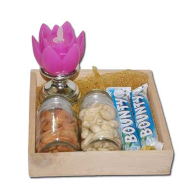Click here for more on Premium Hamper - PDH-106