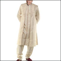 Click here for more on Pure silk Designer kurta Set