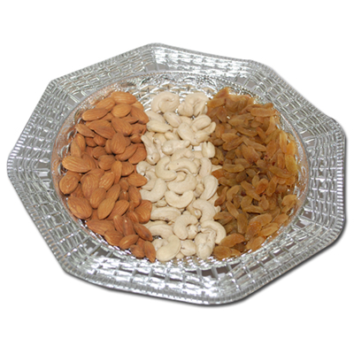 Click here for more on Dryfruit Thali - code RD700